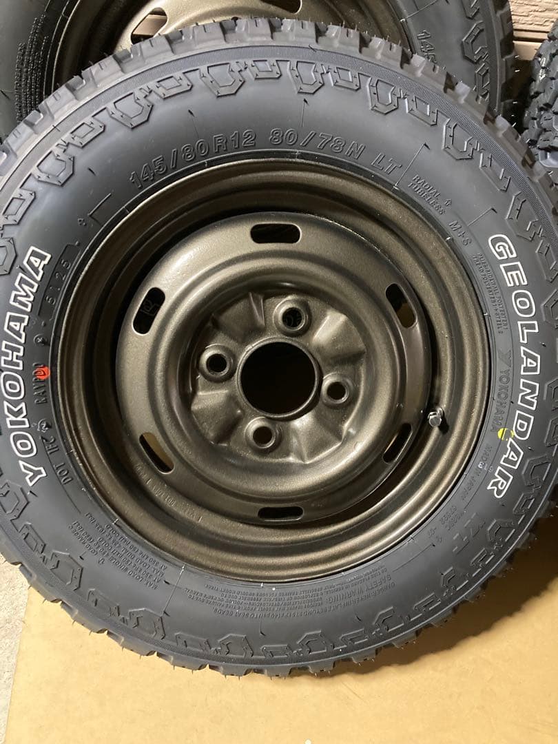 145/80r12 送料込み ゴツゴツタイヤ オールシーズン4本ホイールセット