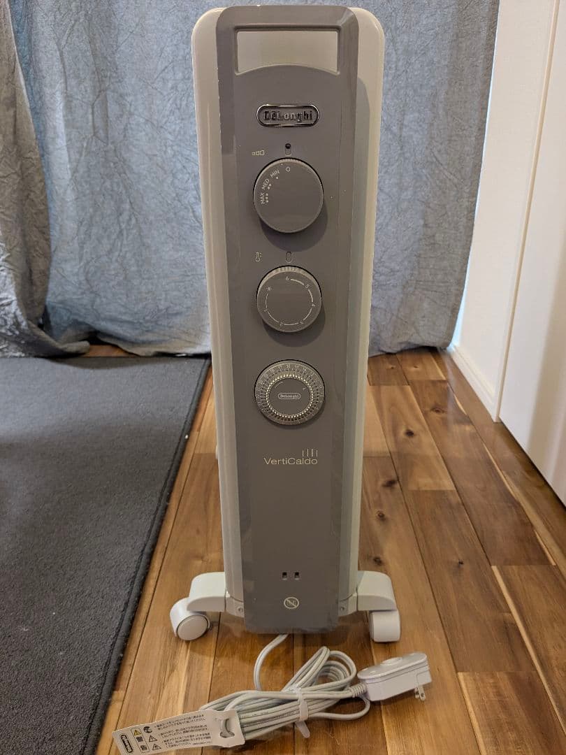 De'Longhi (デロンギ) オイルヒーター ヴェルティカルド