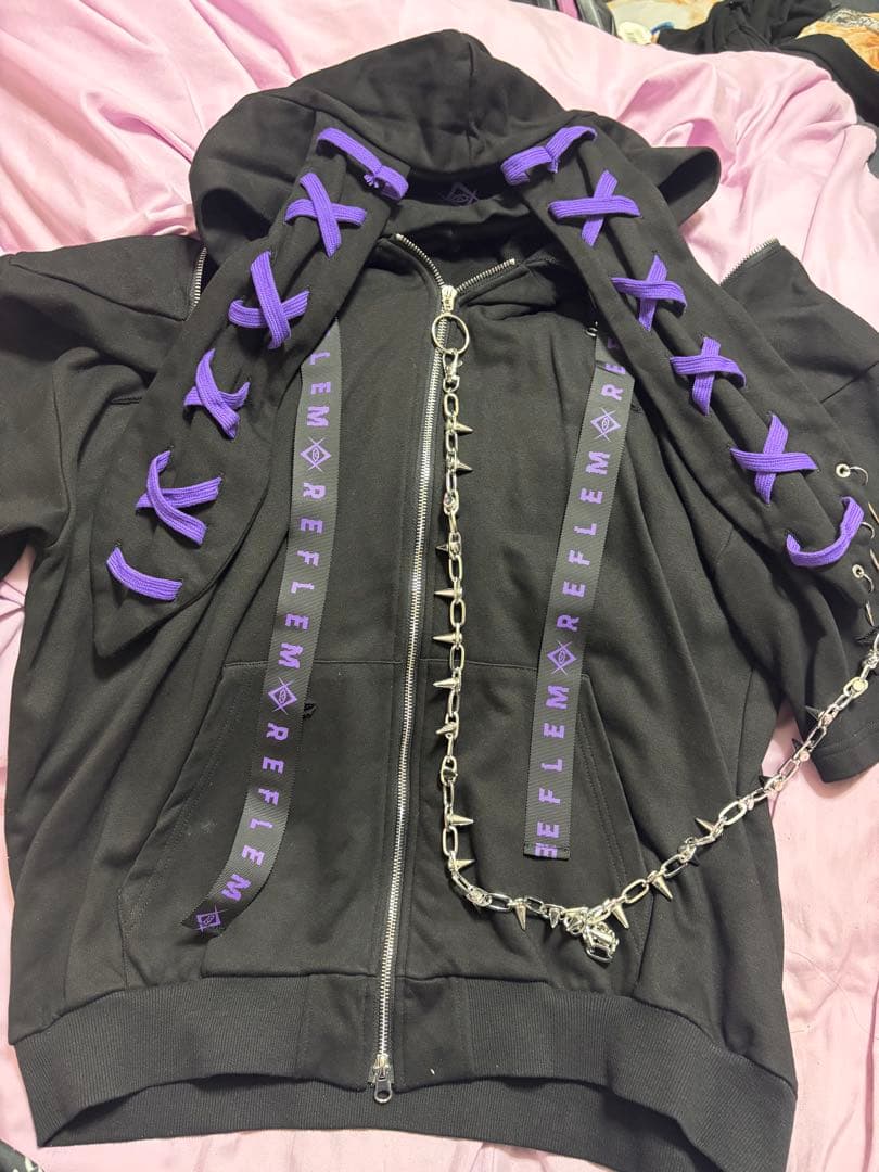 レフレム うさみみ パーカー タイムセール中！