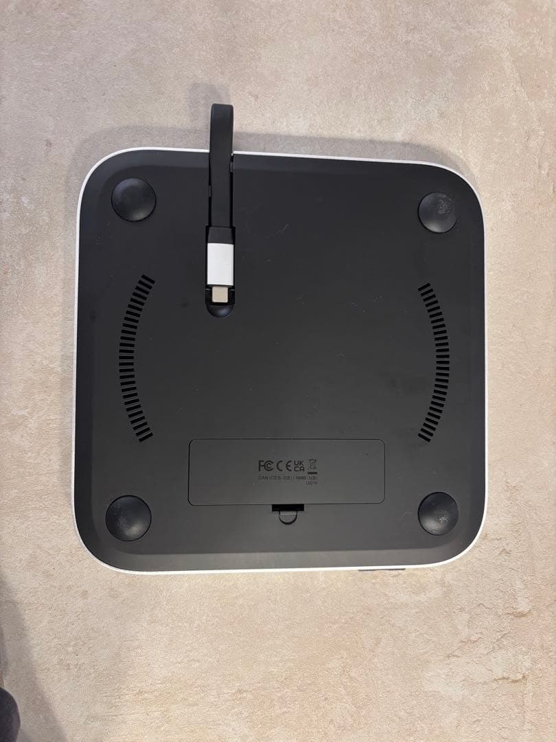 MacMini M2 ドッキングステーション付き（箱無し）