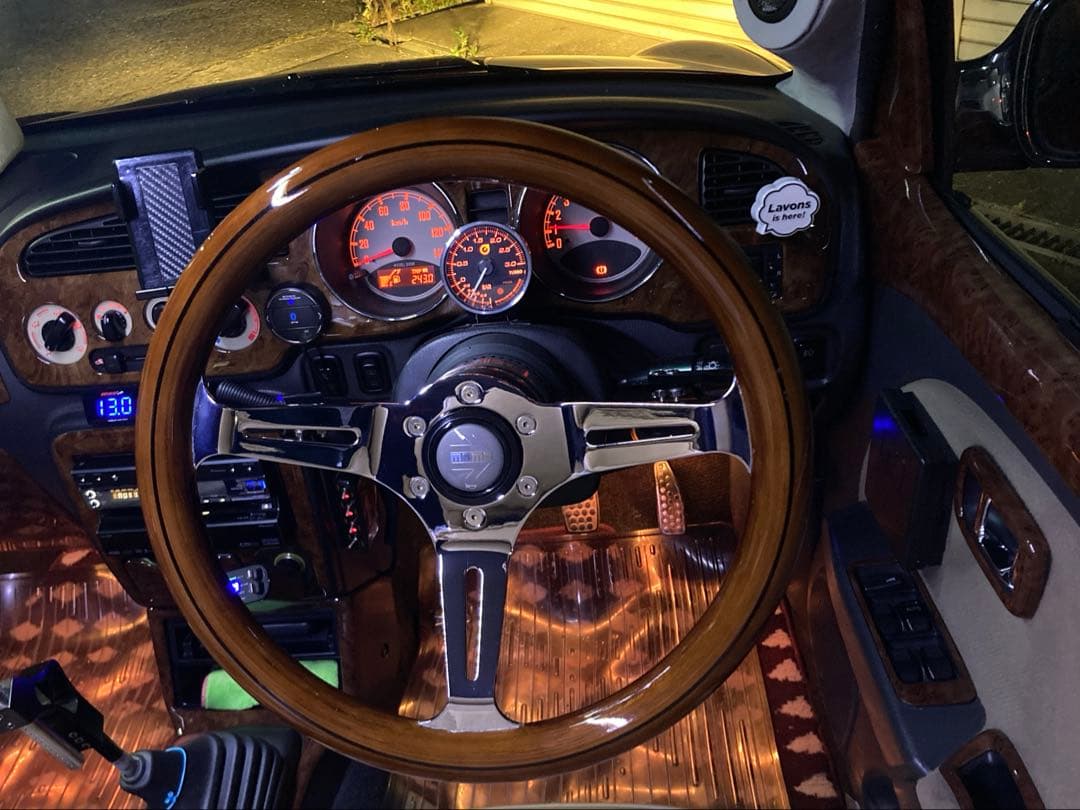 L700S ミラジーノ　ウッドステアリングφ35