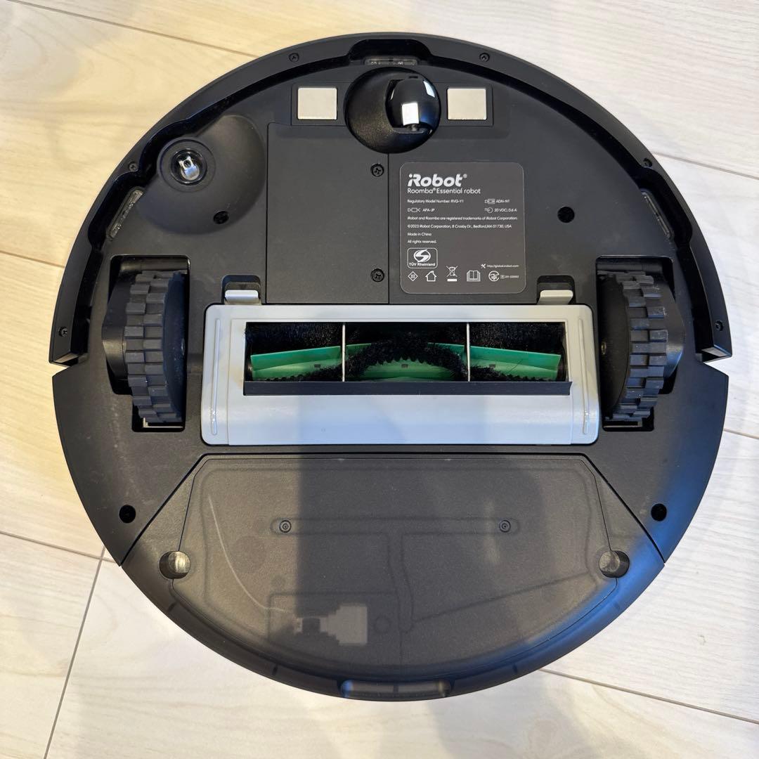 ルンバ コンボ Essential robot Y011060 [ブラック]