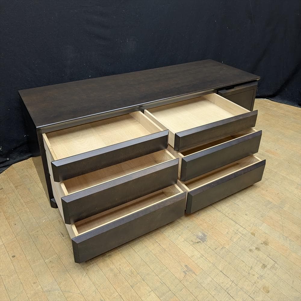 カリモク　ローボード　ローチェスト　リビングボード　サイドボード　収納　ドロワー