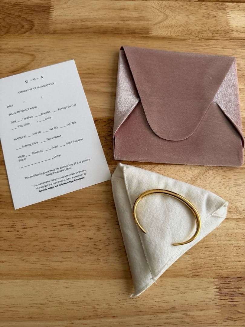 ガブリエラ アルティガス INFINITE TUSK CUFF カフ バングル