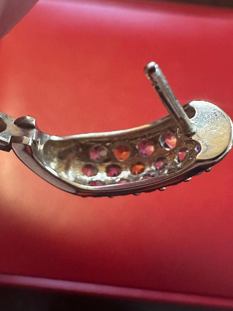 ツツミ　マルチカラーストーンパヴェピアス片耳　ツツミ