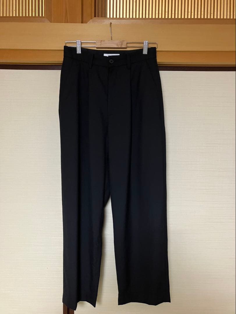 Cornier ブラック スラックス