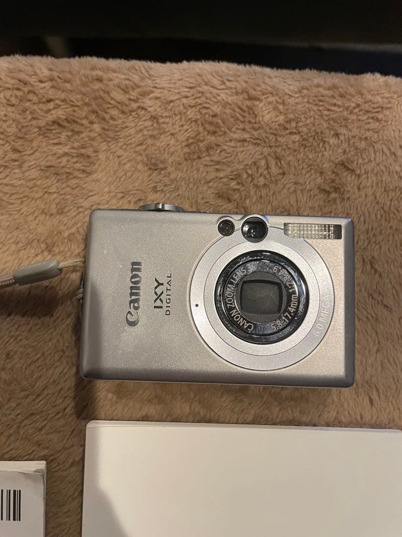 Canon IXY DIGITAL シルバー