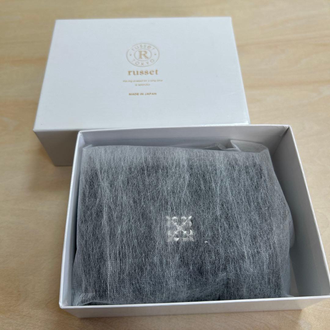 新品 russet チェーンミニウォレット 黒 レザー 財布 日本製