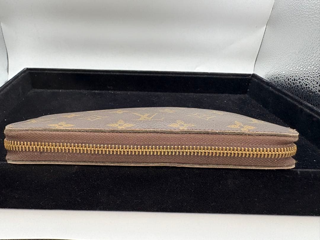 ルイヴィトン モノグラム　長財布ジッピーウォレット　ラウンドファスナー