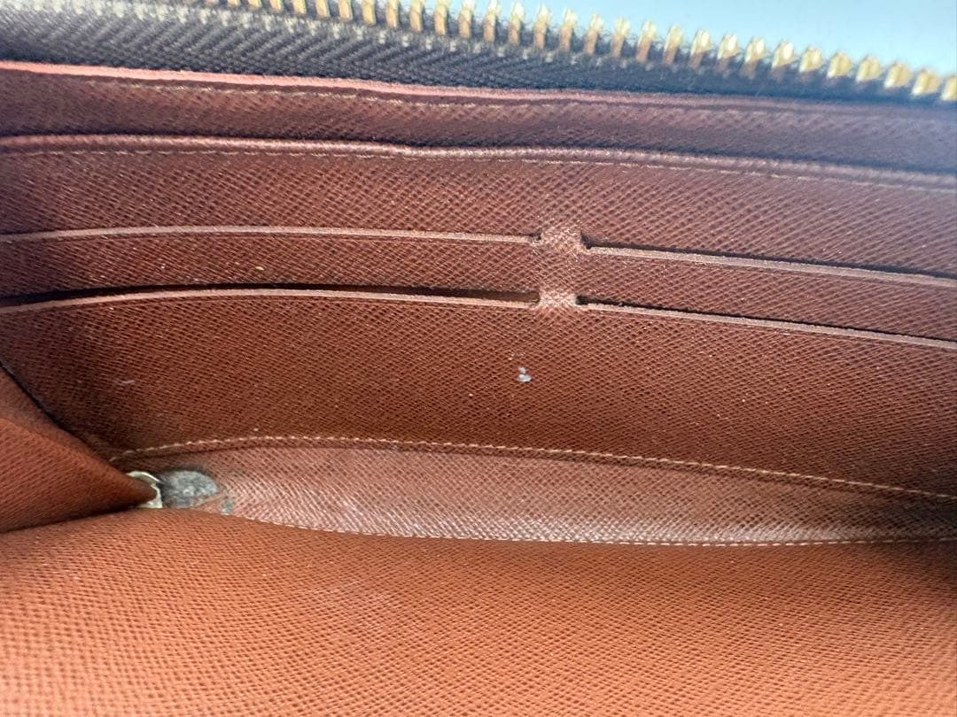 ルイヴィトン モノグラム　長財布ジッピーウォレット　ラウンドファスナー