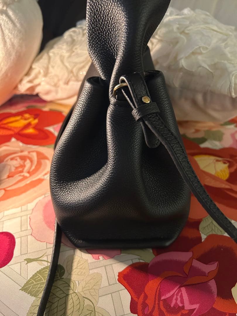 ポレーヌ　バッグ　黒　ミニ