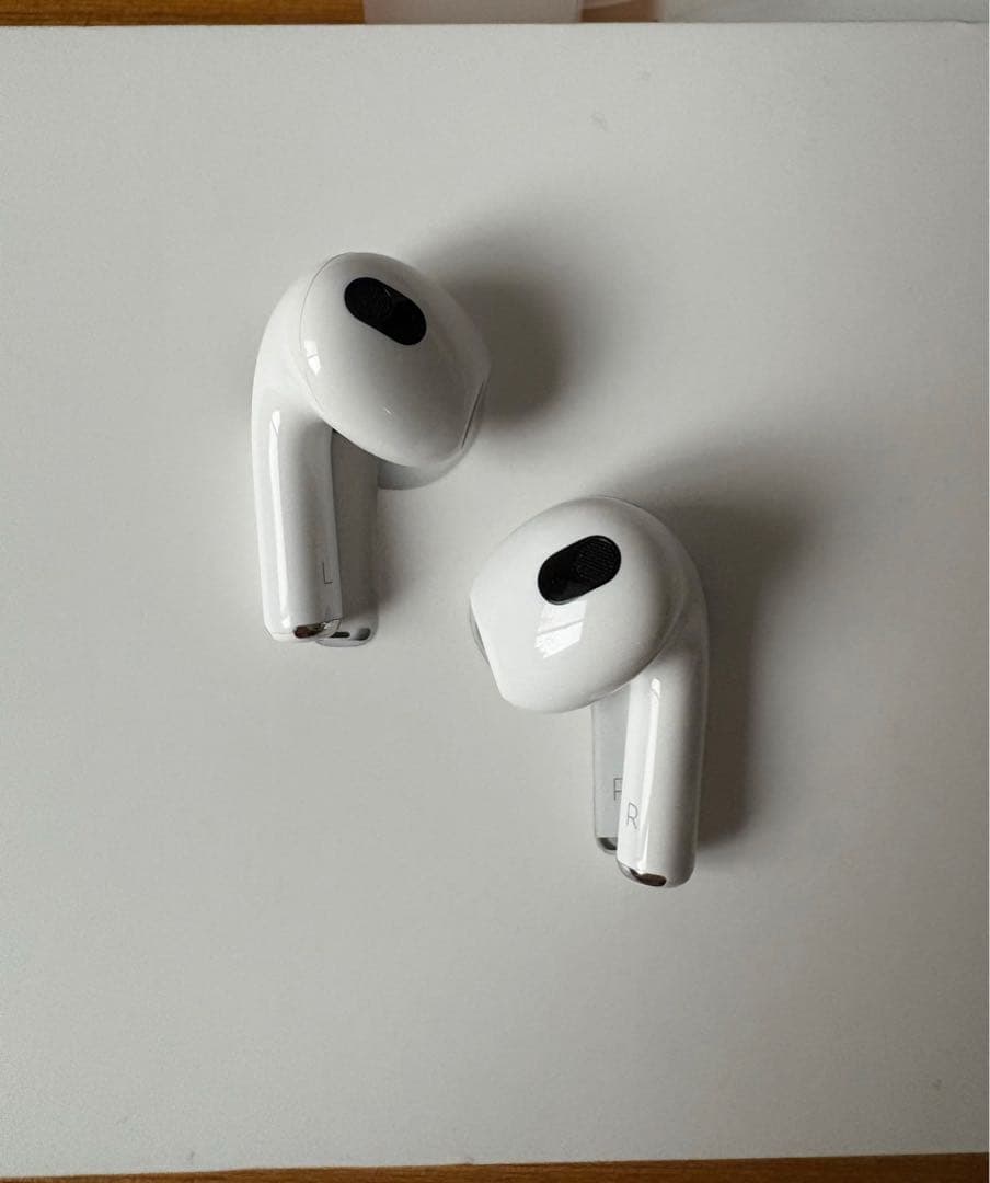 純正Apple☆AirPods第三世代 充電ケース付き