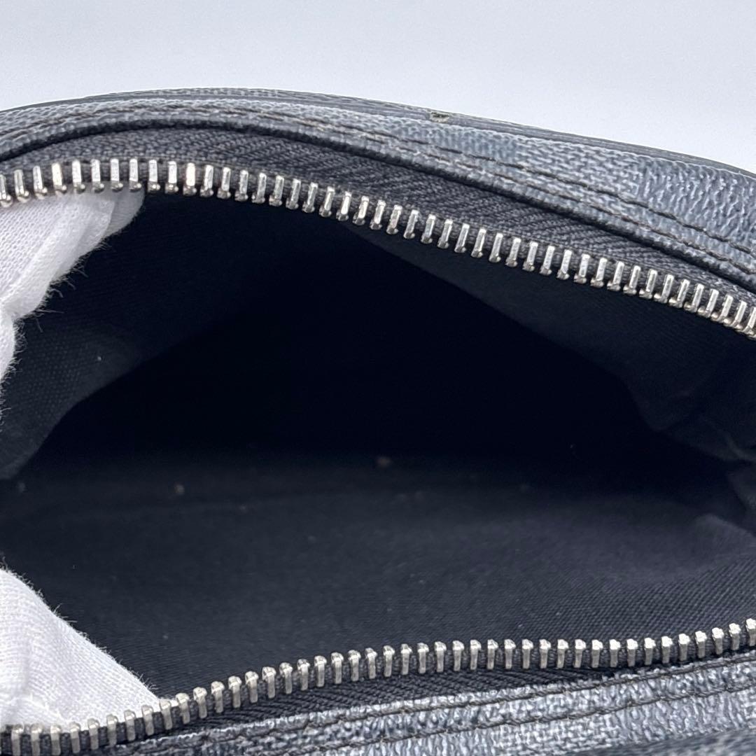 ルイヴィトン アマゾン ダミエグラフィット ショルダーバッグ レム