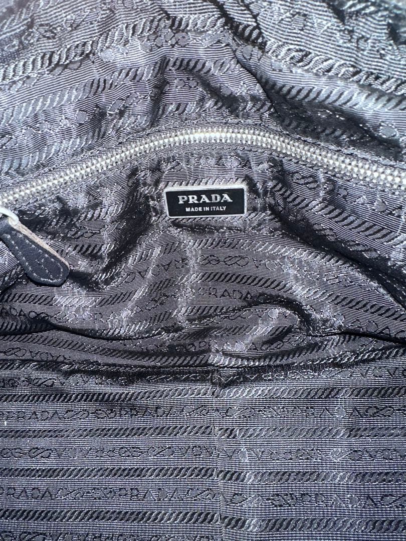 PRADA ミニボストンバック