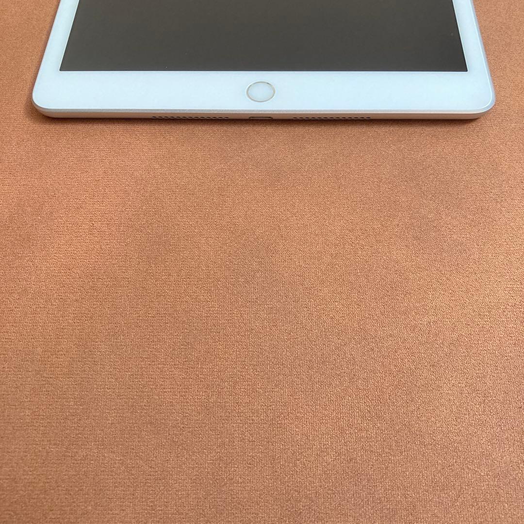 547【早い者勝ち】iPad8 第8世代 32GB SIMフリー☆