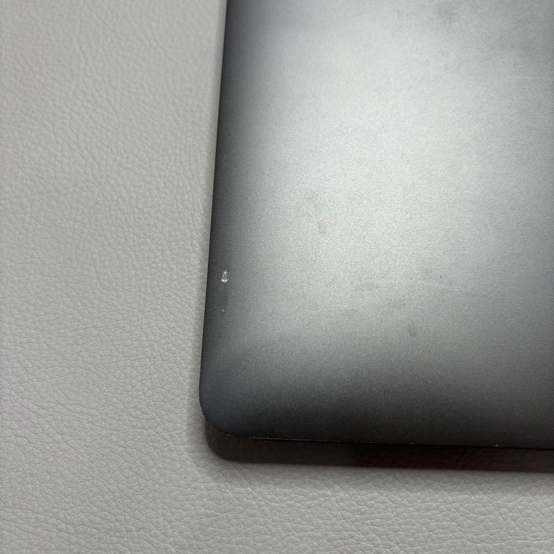 Macbook Pro メモリ16GB SSD512Gb 13インチ　シルバー