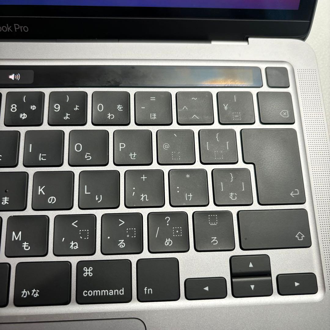 Macbook Pro メモリ16GB SSD512Gb 13インチ　シルバー