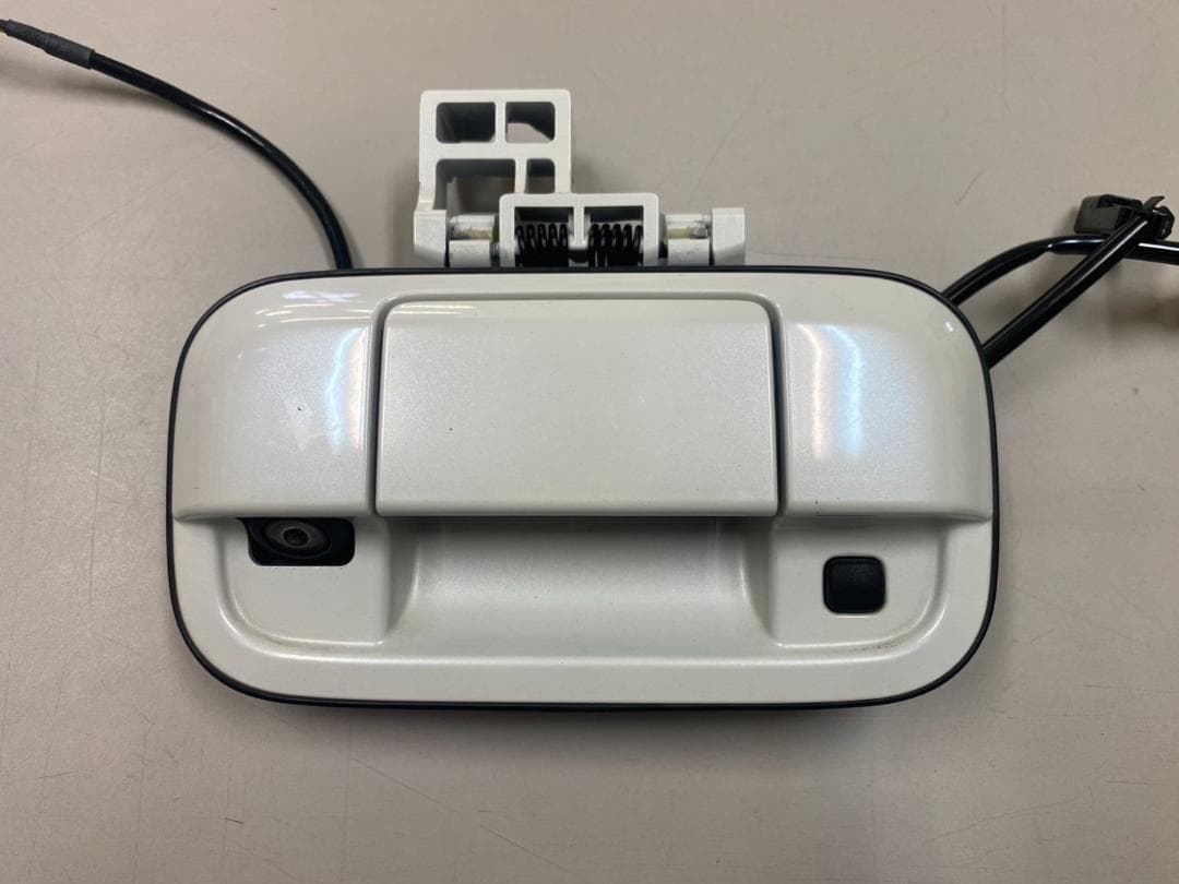 ワゴンR MH55S バックドアアウターハンドル 純正バックカメラ付き パール