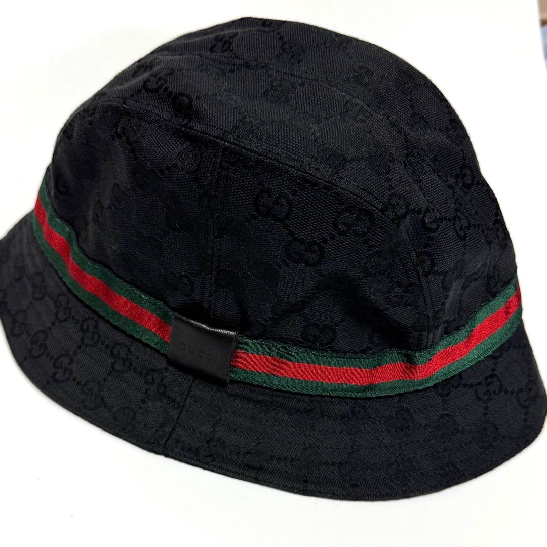 GUCCI ブラックバケットハット シェリーライン　GGパターン