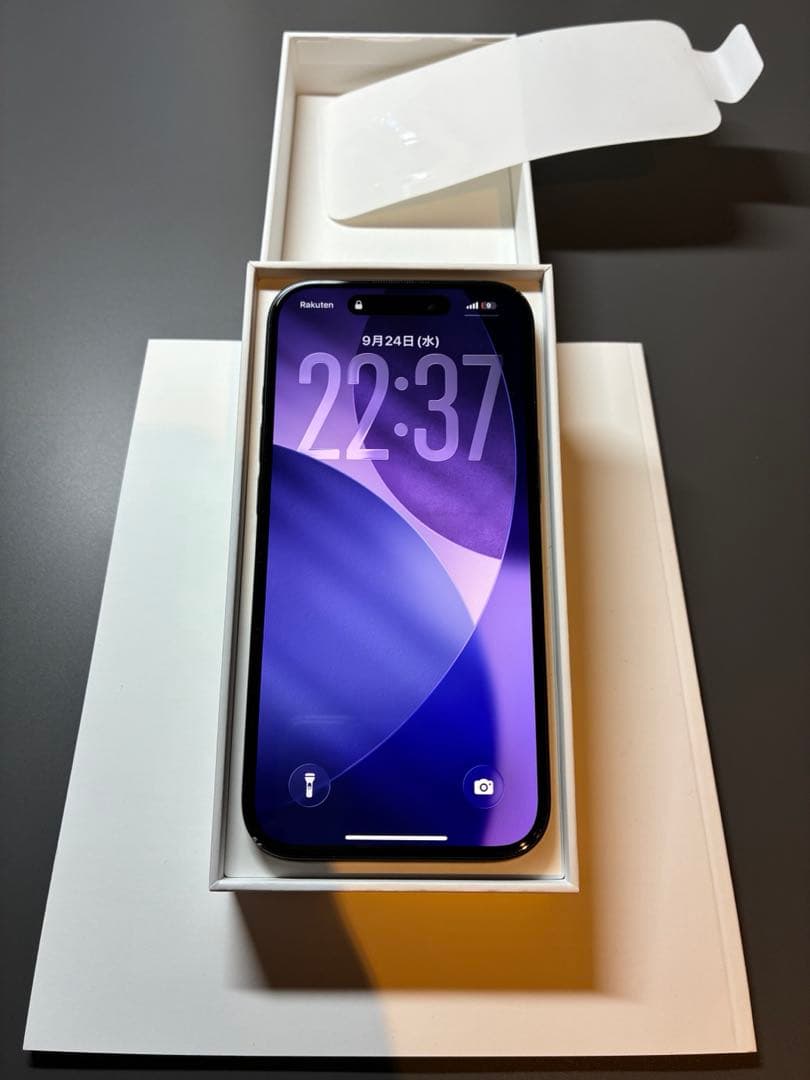 iPhone 15, 128GB 本体 AppleCare保証 付属品付