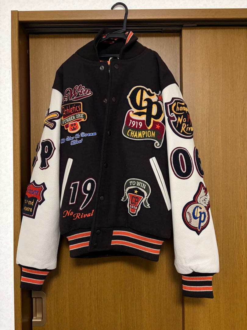 Champion スタジャン