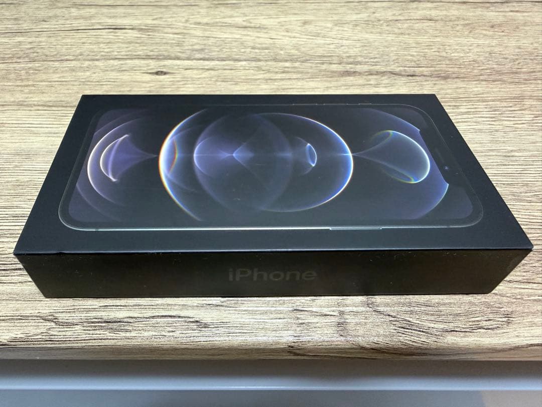 A*n様 Apple iPhone 12Pro スペースグレー 本体