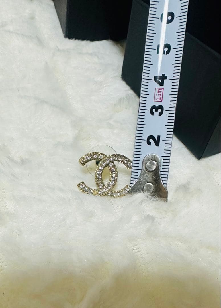 シャネル　ピアス(片耳用)