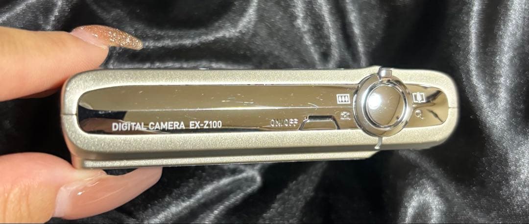 CASIO EXILIM EX-Z1000 コンパクト デジタルカメラ シルバー