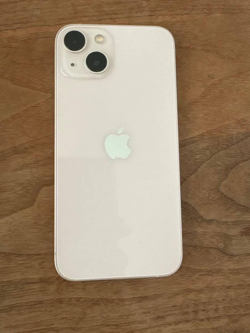 ピンクのiPhone 13