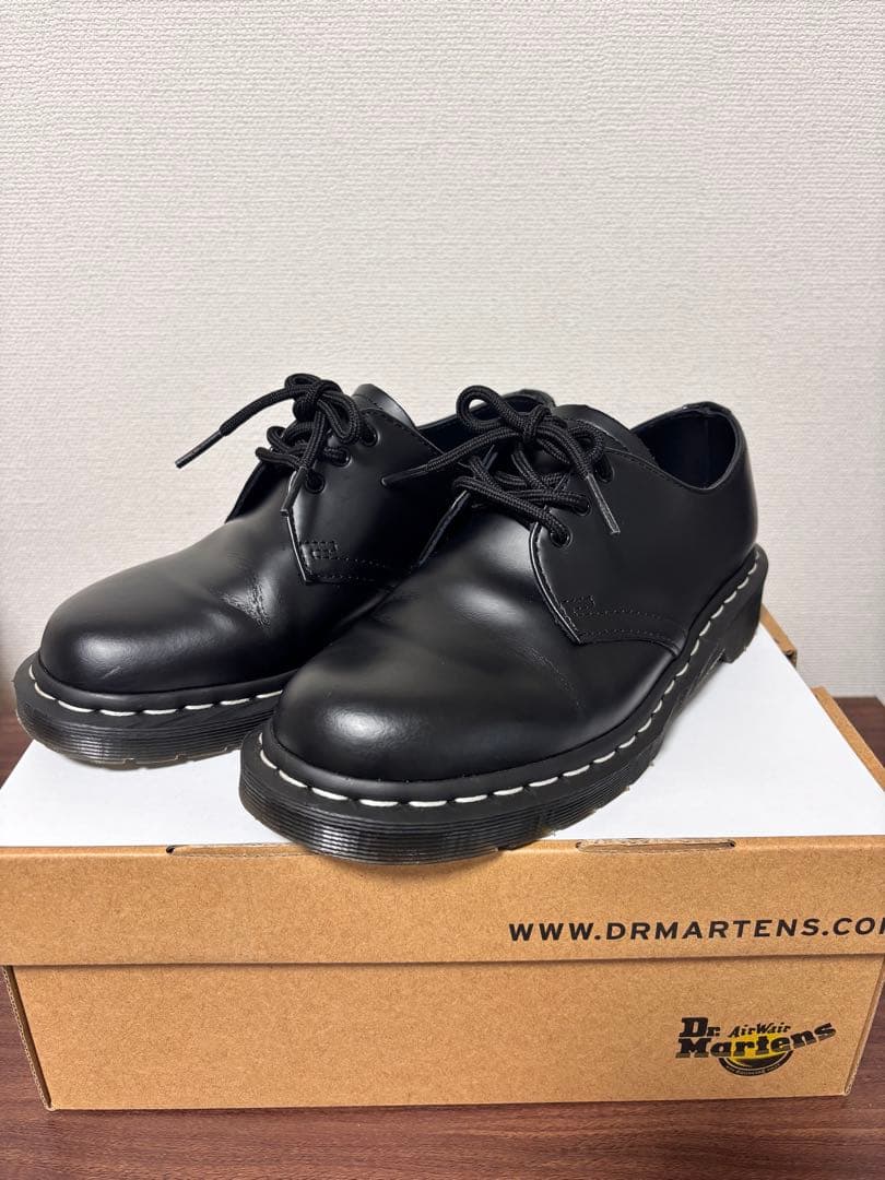 ドクターマーチン ホワイトステッチ 3ホール シューズ　24センチ