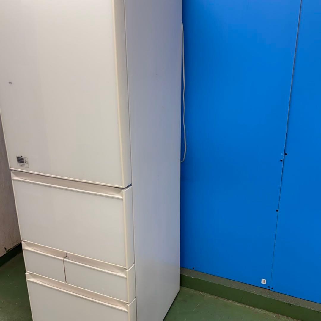 699東芝　大型冷蔵庫　400L強　小型　家庭用　右開き　自動製氷　ガラストップ