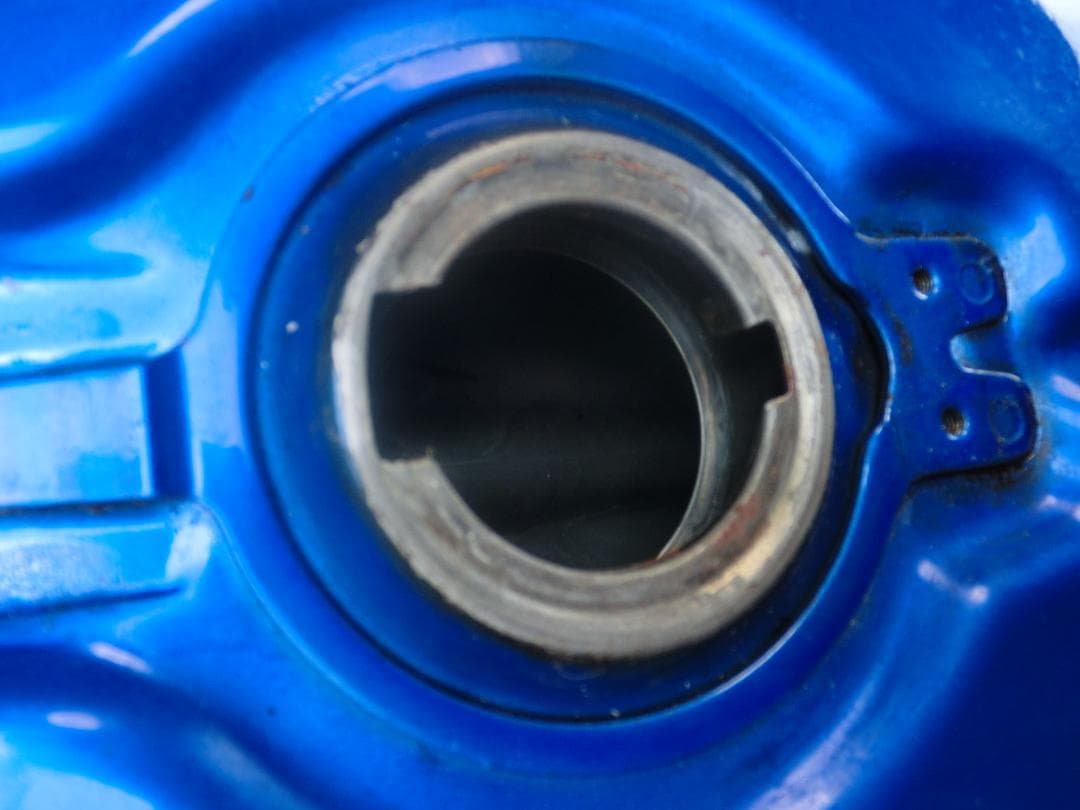 ホンダ　CB750F　ガソリンタンク（青）