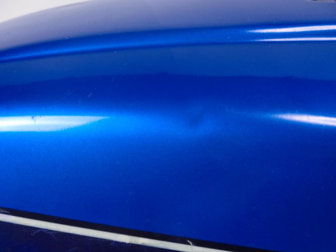 ホンダ　CB750F　ガソリンタンク（青）