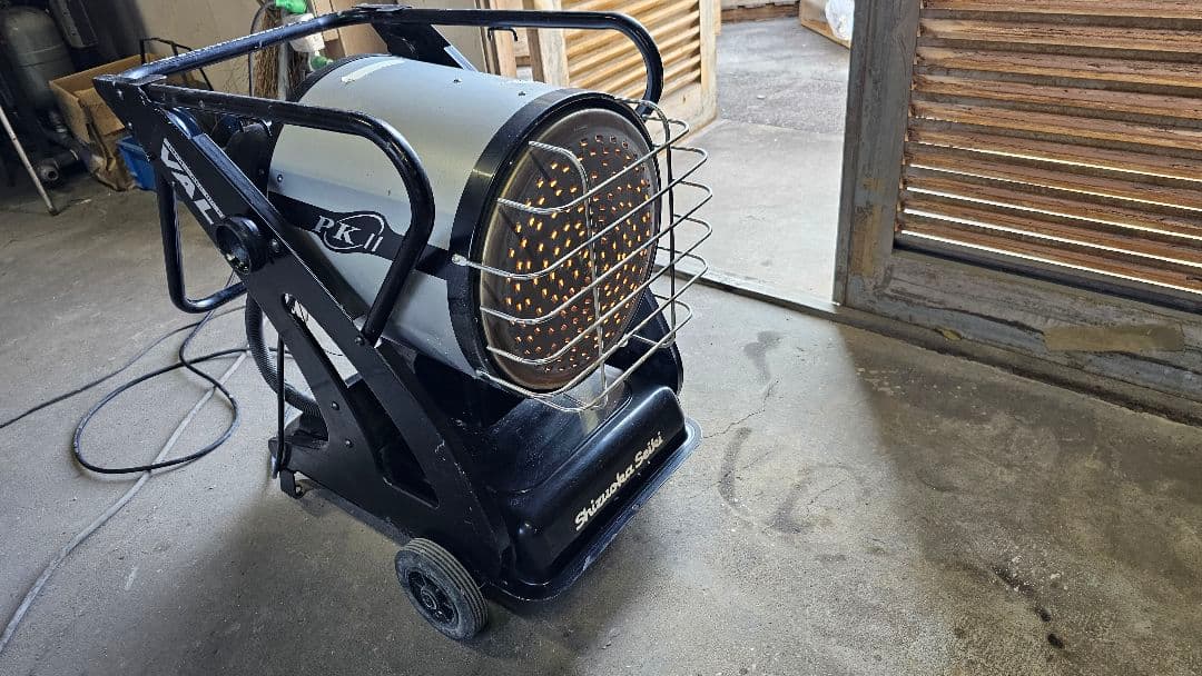 静岡製機 赤外線オイルヒーター VAL6 PK II 業務用ジェットヒーター