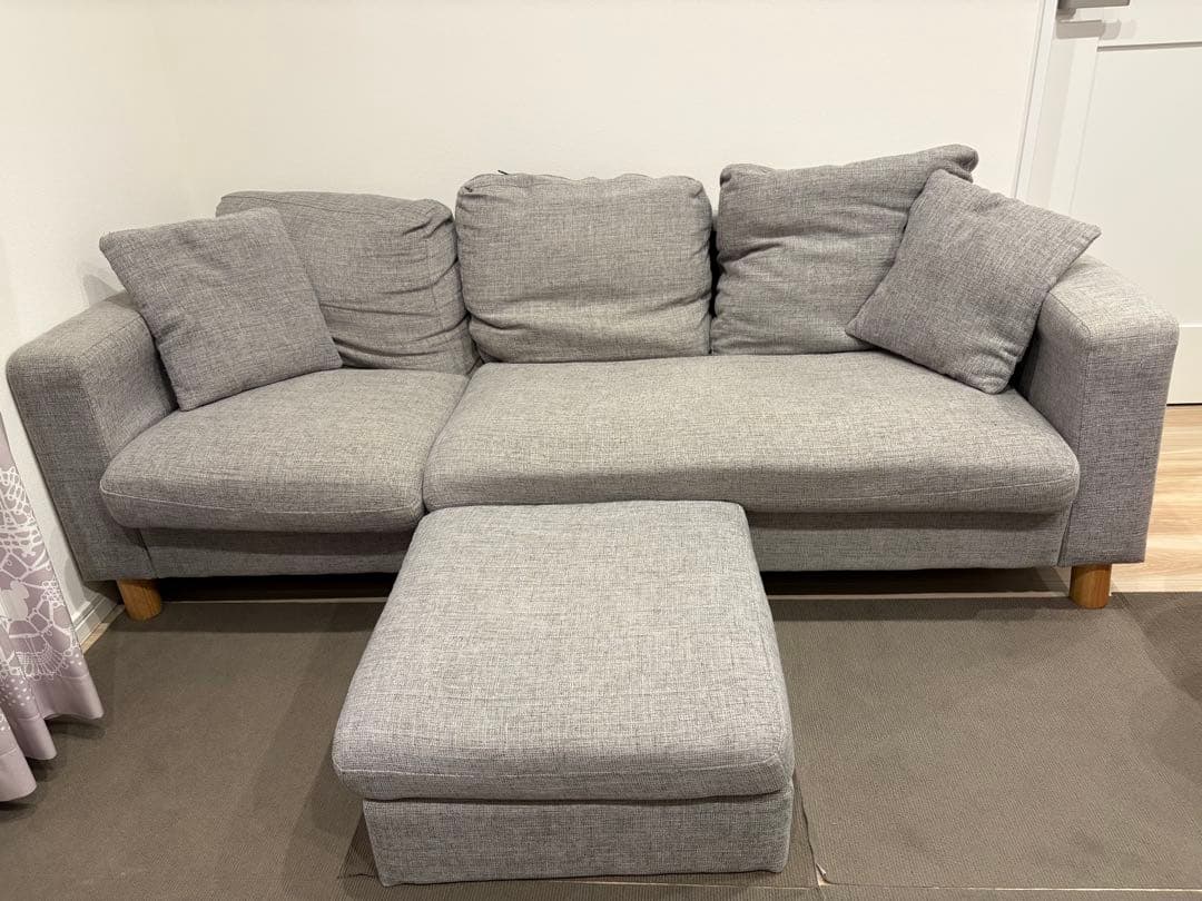 【れん】 ⭐︎【限定値下げ中】⭐︎3人掛けソファ オットマン付き⭐︎送料込み⭐︎