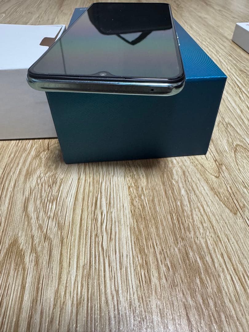 極上美品・OPPO　Reno3 A 128GB　SIMフリー・通信制限無し