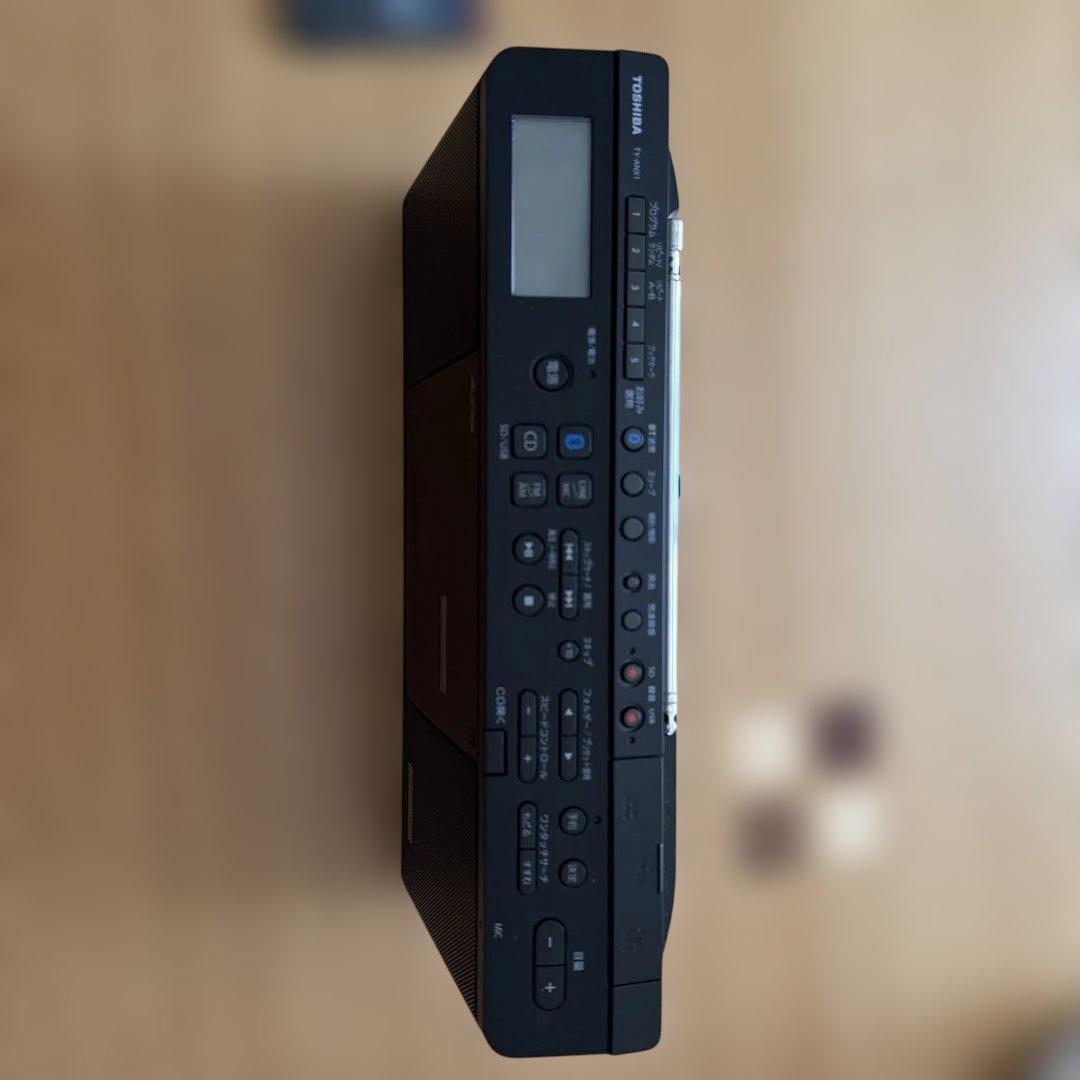 CDラジカセ　東芝　Aurex TRM-ANX1