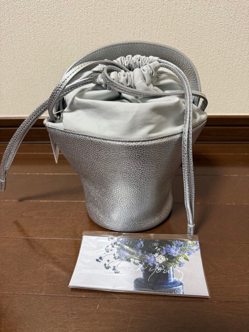 ayakoバッグ ポタリ　シルバー　新品未使用