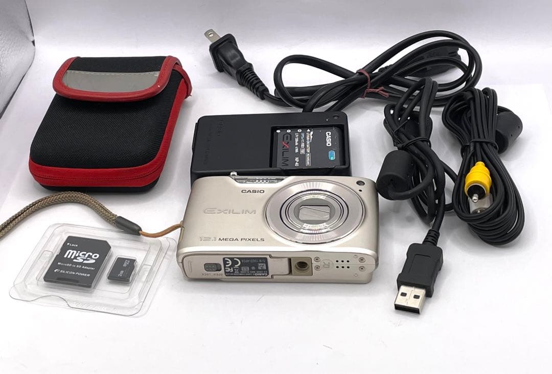 CASIO EXILIM EX-Z450 デジタルカメラ　美品　付属品たっぷり