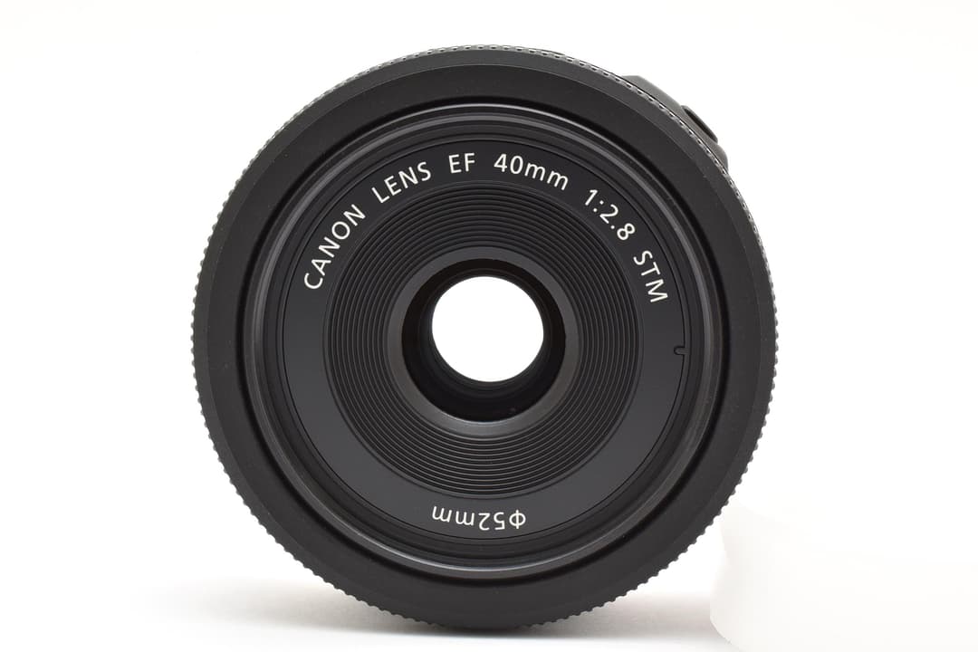 ほぼ未使用 Canon キャノン EF 40mm F2.8 STM #8900