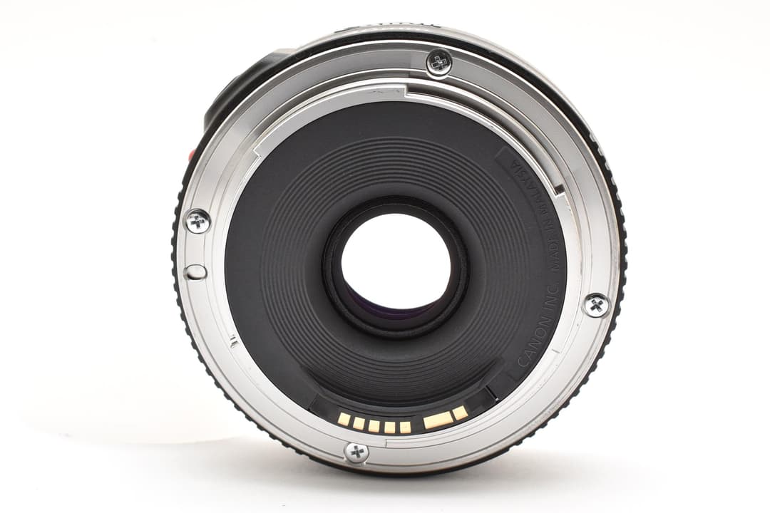 ほぼ未使用 Canon キャノン EF 40mm F2.8 STM #8900