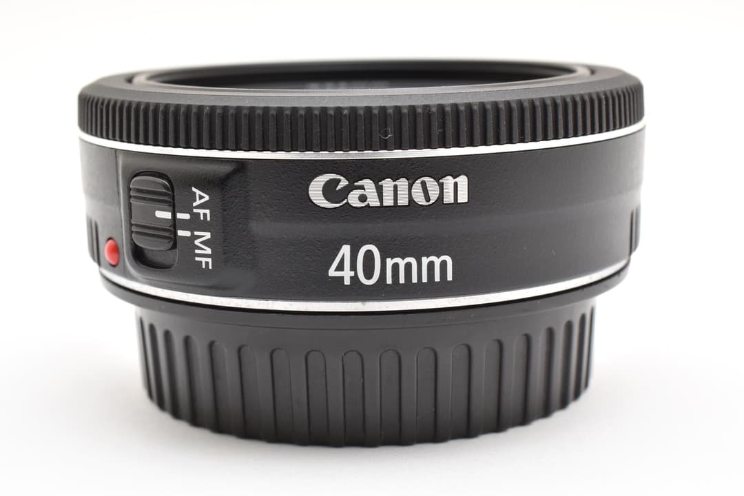 ほぼ未使用 Canon キャノン EF 40mm F2.8 STM #8900