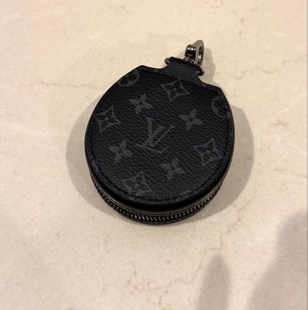 新品未使用‼️ルイヴィトン✨イヤホン➕ケース➕別売りモノグラムケース➕他付属品あり