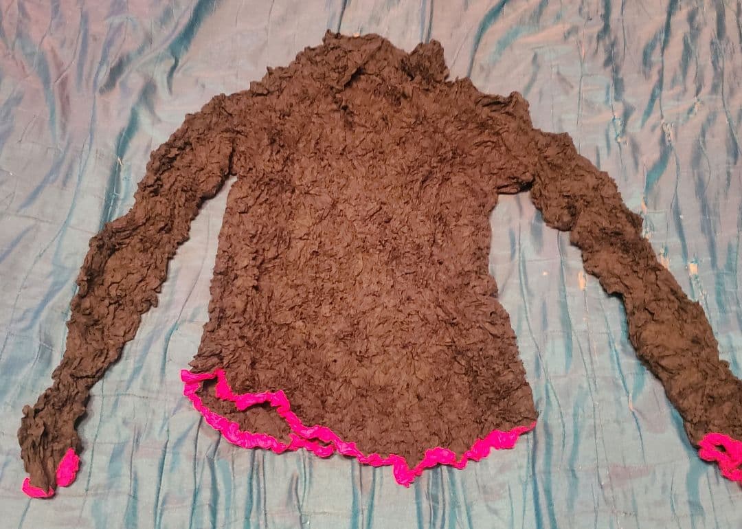 ISSEY MIYAKE プリーツプリーズ シワ加工 グレー 裾ピンク 長袖