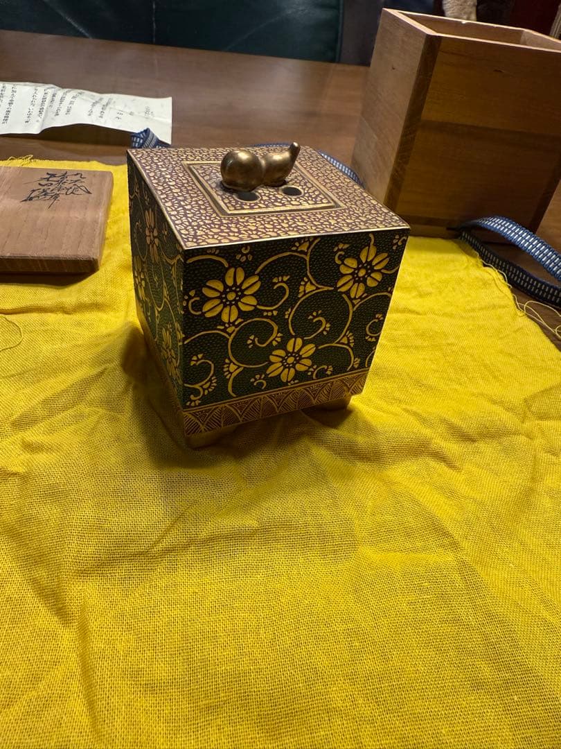 九谷焼　林伊平作　香炉(共箱付き)