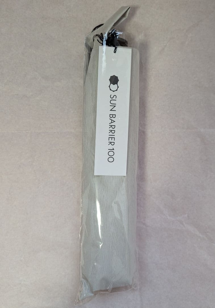 新品　サンバリア１００ 折りたたみ日傘 ２段折コンパクト/mokuアイボリー