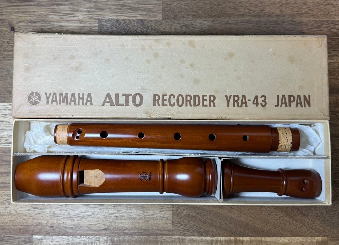 ト*ン様 ⭕️希少モデルYAMAHAアルトリコーダーYRA-43木製 美品ヤマハ