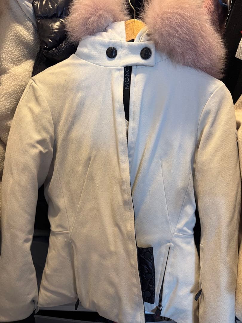 MONCLER ホワイト スキーウェア 女性用