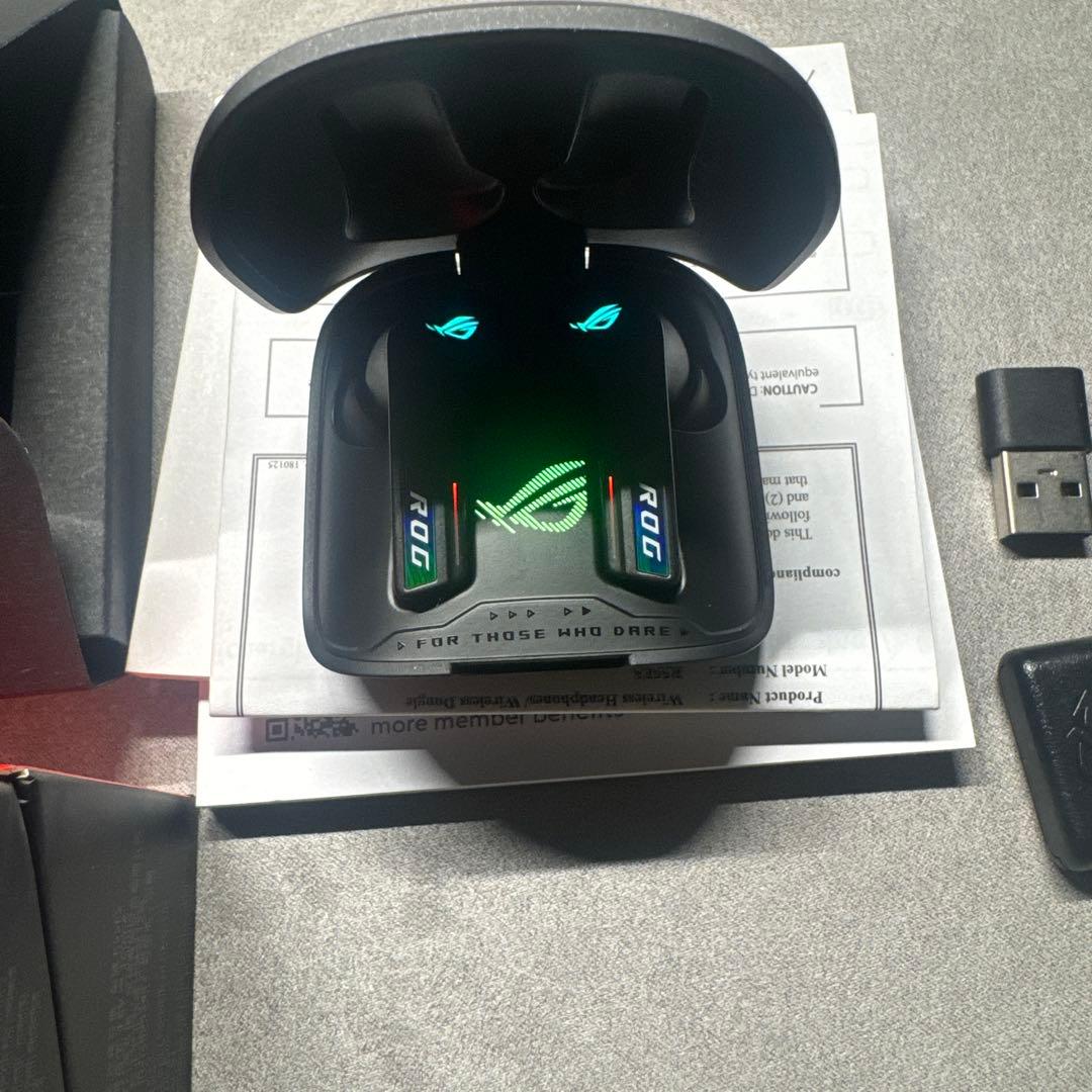 たろくん ASUS 完全ワイヤレスゲーミングイヤホン