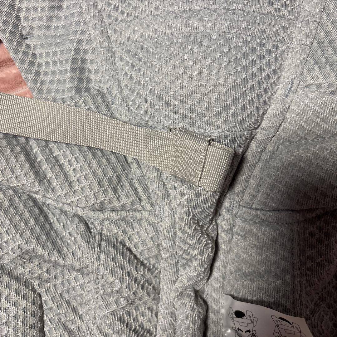 エルゴ　オムニブリーズ　パールグレー